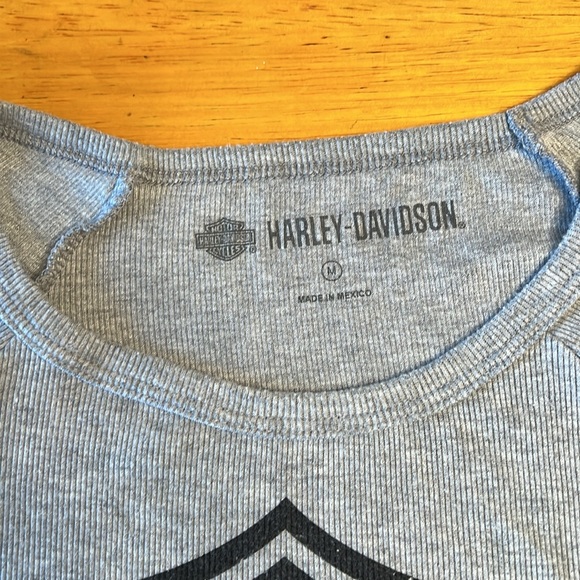 Harley Davidson women’s ribbed long sleeve. Size medium. - Picture 5 of 6